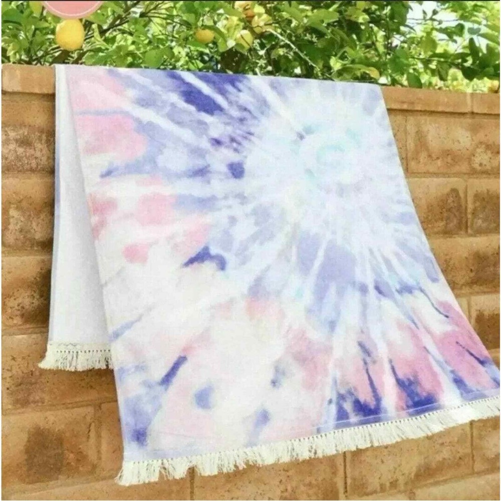 L*Space Tie Dye BOHO Pink Beach, Bath, Swim Towel NWT